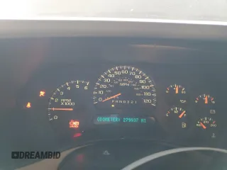 2006 Chevrolet Tahoe LT z VIN 1GNEC13Z26R130659, wystawiony jako Copart lot #59989895 z przebiegiem 279 937 mil mil oraz Szkoda całkowita • Salvage title. Historia ofert i sprzedaży dostępna na DreamBid. Obrazek 9.