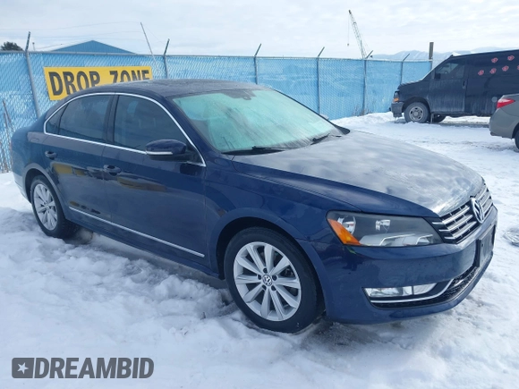 2013 Volkswagen Passat SEL Premium z VIN 1VWCP7A32DC089517, wystawiony jako IAAI lot #41546511 z przebiegiem 149 067 mil mil oraz . Historia ofert i sprzedaży dostępna na DreamBid. Obrazek 1.