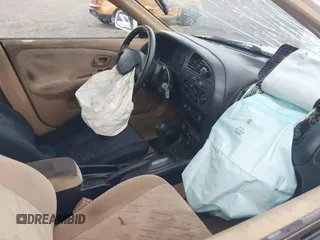 1999 Mitsubishi Mirage z VIN JA3AY36C2XU019134, wystawiony jako IAAI lot #42077649 z przebiegiem 304 426 mil mil oraz . Historia ofert i sprzedaży dostępna na DreamBid. Obrazek 5.