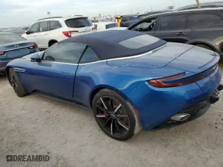 2022 Aston Martin DB11 with VIN SCFRMFCWXNGM11257, listed as a Copart auction lot 75162314 with 0 mi miles and Salvage Title. Bid and sale history available at carsss.com. Image 2.