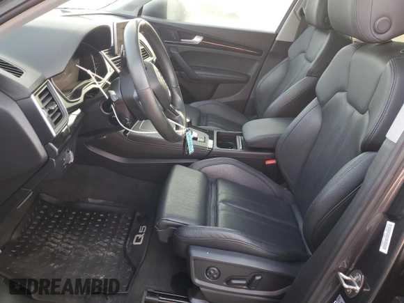 2020 Audi Q5 Premium Plus with VIN WA1E2AFY9L2106176, listed as a Copart auction lot 43373845 with 45,735 mi miles and Salvage title. Bid and sale history available at DreamBid. Image 7.