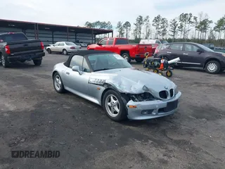 1996 BMW 3-Series Z3 with VIN 4USCH7329TLB67632, listed as a IAAI auction lot 41370815 with 109,932 mi miles. Bid and sale history available at carsss.com. Image 1.
