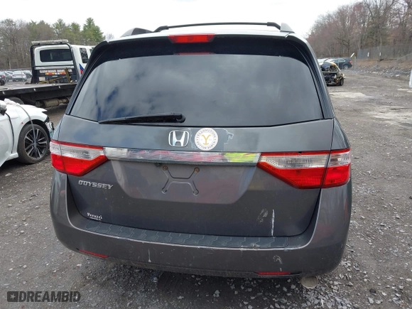 2012 Honda Odyssey EX with VIN 5FNRL5H42CB086159, listed as a IAAI auction lot 42096834 with 208,701 mi miles. Bid and sale history available at carsss.com. Image 16.