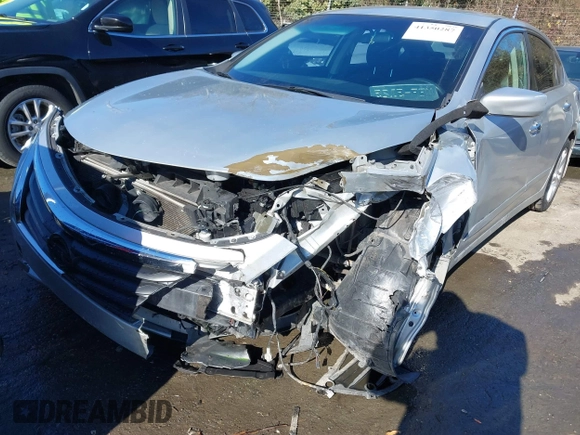 2014 Nissan Altima S with VIN 1N4AL3AP2EC402123, listed as a IAAI auction lot 41350287 with 146,305 mi miles and . Bid and sale history available at DreamBid. Image 6.