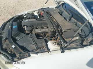 2011 BMW 3 Series 328i с VIN WBAPH7G5XBNM54812, выставлен на аукционе IAAI как лот 43419391 с пробегом 197 468 миль миль и . История ставок и продаж доступна на DreamBid. Изображение 15.