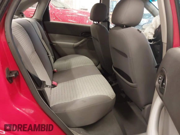 2006 Ford Focus S with VIN 1FAHP34N16W217994, listed as a IAAI auction lot 41951533 with 91,823 mi miles and . Bid and sale history available at carsss.com. Image 8.