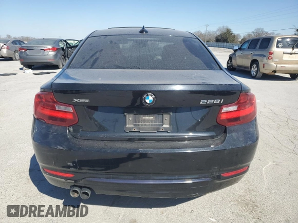 2016 BMW 2 Series 228i xDrive z VIN WBA1G9C51GV598945, wystawiony jako Copart lot #47465645 z przebiegiem 86 900 mil mil oraz Szkoda całkowita • Salvage title. Historia ofert i sprzedaży dostępna na DreamBid. Obrazek 6.