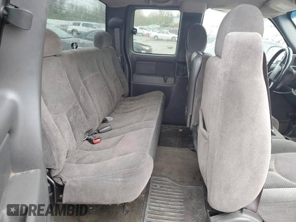 2005 Chevrolet Silverado 1500 LS z VIN 2GCEC19T651207780, wystawiony jako Copart lot #51638165 z przebiegiem 239 408 mil mil oraz Czysty tytuł • Clean title. Historia ofert i sprzedaży dostępna na DreamBid. Obrazek 10.
