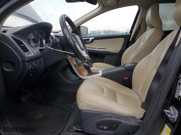 2017 Volvo XC60 Inscription with VIN YV440MRU8H2133682, listed as a Copart auction lot 49956955 with 102,442 mi miles and Salvage Title. Bid and sale history available at carsss.com. Image 7.