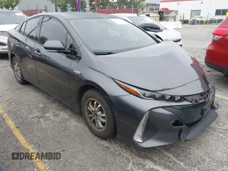 2018 Toyota Prius Plus with VIN JTDKARFP5J3095377, listed as a IAAI auction lot 42153552 with 77,255 mi miles and . Bid and sale history available at DreamBid. Image 1.