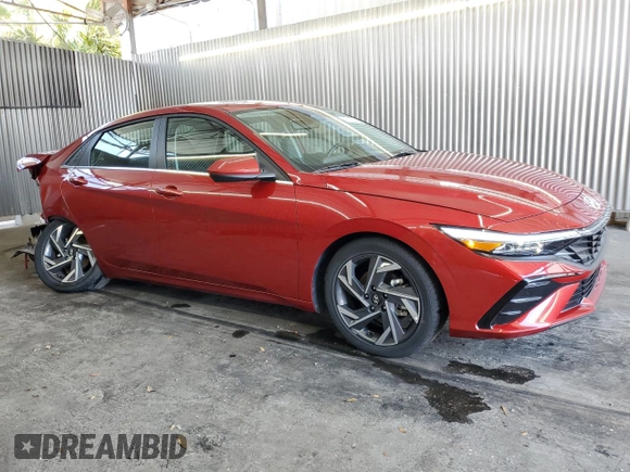 2025 Hyundai Elantra SEL Convenience z VIN KMHLS4DG8SU905048, wystawiony jako Copart lot #60629125 z przebiegiem 11 557 mil mil oraz Szkoda całkowita • Salvage title. Historia ofert i sprzedaży dostępna na DreamBid. Obrazek 4.
