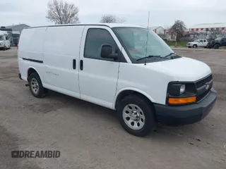 2014 Chevrolet Express Cargo Van with VIN 1GCSGAFX1E1118221, listed as a IAAI auction lot 41832544 with 310,914 mi miles. Bid and sale history available at carsss.com. Image 1.