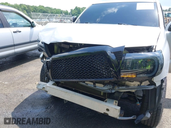 2010 Toyota Tacoma PreRunner with VIN 5TEJU4GN3AZ721657, listed as a IAAI auction lot 42276420 with 226,024 mi miles and . Bid and sale history available at DreamBid. Image 6.