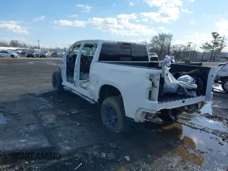 2021 Chevrolet Silverado 1500 RST with VIN 3GCUYEETXMG313438, listed as a IAAI auction lot 41536625 with 1 mi miles. Bid and sale history available at carsss.com. Image 3.