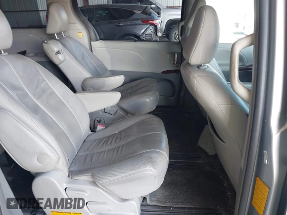 2013 Toyota Sienna XLE AAS with VIN 5TDYK3DC3DS297044, listed as a IAAI auction lot 42552470 with 143,947 mi miles and . Bid and sale history available at DreamBid. Image 8.
