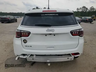 2024 Jeep Compass Sport z VIN 3C4NJDAN8RT157988, wystawiony jako Copart lot #52944995 z przebiegiem 7 740 mil mil oraz Szkoda całkowita • Salvage title. Historia ofert i sprzedaży dostępna na DreamBid. Obrazek 6.