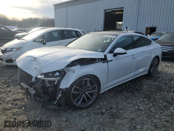 2023 Audi A5 Sportback S line Prestige z VIN WAUEACF5XPA031247, wystawiony jako Copart lot #46597395 z przebiegiem 34 097 mil mil oraz Szkoda całkowita • Salvage title. Historia ofert i sprzedaży dostępna na DreamBid. Obrazek 1.