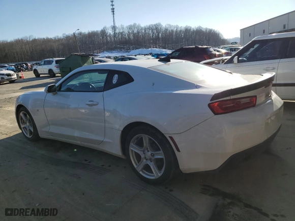 2018 Chevrolet Camaro 2LT with VIN 1G1FD1RS5J0168185, listed as a Copart auction lot 43020075 with 56,312 mi miles and Salvage Title. Bid and sale history available at carsss.com. Image 2.