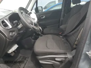 2018 Jeep Renegade Latitude z VIN ZACCJBBB2JPH28533, wystawiony jako Copart lot #52715455 z przebiegiem 76 516 mil mil oraz Czysty tytuł • Clean title. Historia ofert i sprzedaży dostępna na DreamBid. Obrazek 7.