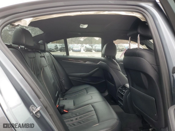 2019 BMW 5 Series 530i xDrive with VIN WBAJA7C59KG910982, listed as a Copart auction lot 47271875 with 0 mi miles and Salvage Title. Bid and sale history available at carsss.com. Image 10.