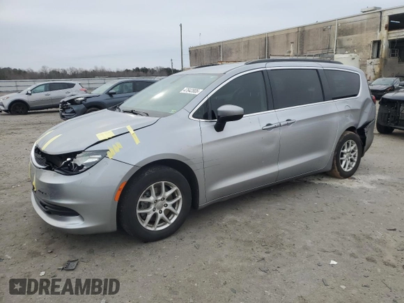 2020 Chrysler Voyager LXi z VIN 2C4RC1DG8LR262662, wystawiony jako Copart lot #47642805 z przebiegiem 111 850 mil mil oraz Szkoda całkowita • Salvage title. Historia ofert i sprzedaży dostępna na DreamBid. Obrazek 1.