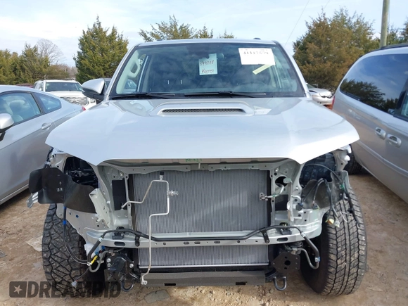 2024 Toyota 4Runner TRD Off Road with VIN JTERU5JR2R6304250, listed as a IAAI auction lot 41117579 with 1,352 mi miles and . Bid and sale history available at DreamBid. Image 12.