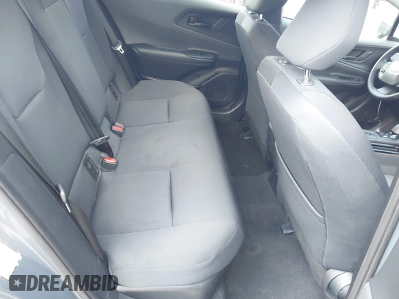 2024 Toyota Prius LE z VIN JTDACAAU2R3020216, wystawiony jako IAAI lot #42434518 z przebiegiem 43 544 mil mil oraz . Historia ofert i sprzedaży dostępna na DreamBid. Obrazek 8.