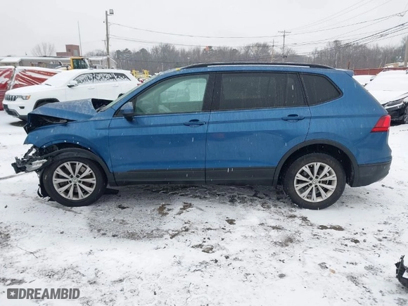 2018 Volkswagen Tiguan S with VIN 3VV0B7AX8JM081263, listed as a IAAI auction lot 41245308 with 58,778 mi miles. Bid and sale history available at carsss.com. Image 14.