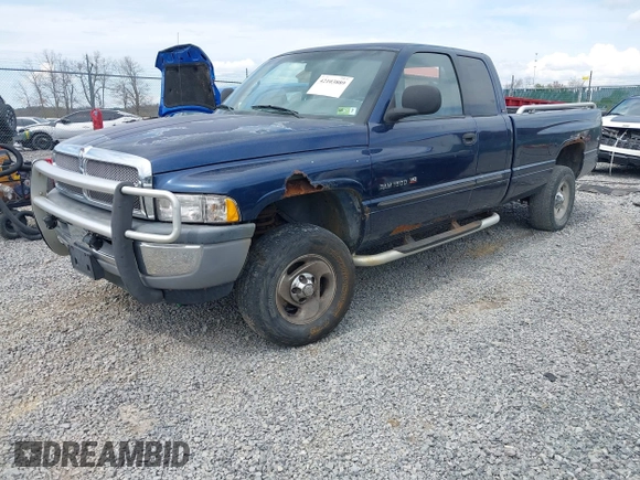 2001 Dodge 1500 with VIN 3B7HF13Z11G738324, listed as a IAAI auction lot 42103889 with 131,857 mi miles and . Bid and sale history available at DreamBid. Image 2.