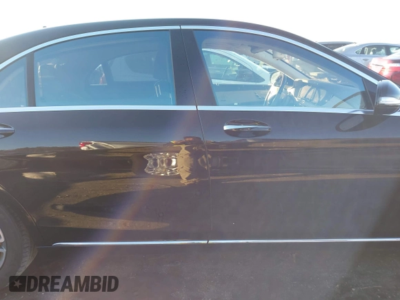 2016 Mercedes-Benz S 550 with VIN WDDUG8CB0GA266959, listed as a IAAI auction lot 41335648 with 101,499 mi miles and . Bid and sale history available at carsss.com. Image 14.