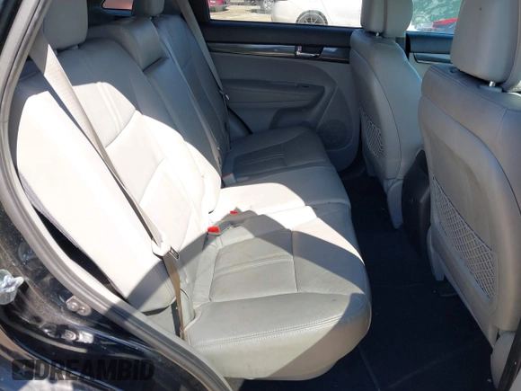 2011 Kia Sorento SX with VIN 5XYKW4A20BG101812, listed as a IAAI auction lot 41971961 with 84,469 mi miles. Bid and sale history available at carsss.com. Image 8.