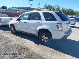 2005 Chevrolet Equinox LS with VIN 2CNDL23F756058315, listed as a IAAI auction lot 40744047 with 103,387 mi miles. Bid and sale history available at carsss.com. Image 3.