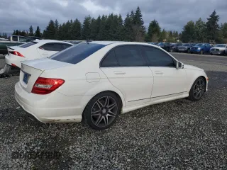2013 Mercedes-Benz C 350 Sport with VIN WDDGF5HBXDR270246, listed as a Copart auction lot 88063595 with 137,048 mi miles and Salvage Title. Bid and sale history available at DreamBid. Image 3.