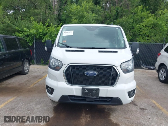 2024 Ford Transit Passenger XL with VIN 1FBAX2YG6RKA47052, listed as a IAAI auction lot 42500436 with 40,965 mi miles and . Bid and sale history available at DreamBid. Image 12.