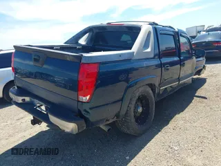 2006 Chevrolet Avalanche Z66 z VIN 3GNEC12Z86G103760, wystawiony jako IAAI lot #42228815 z przebiegiem 238 416 mil mil oraz . Historia ofert i sprzedaży dostępna na DreamBid. Obrazek 4.