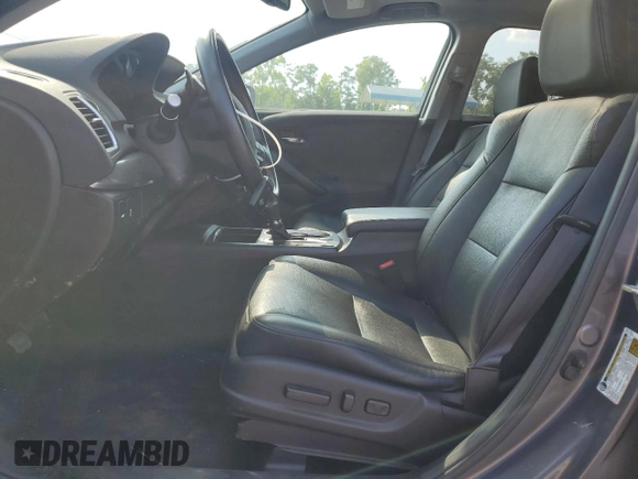 2017 Acura RDX Technology with VIN 5J8TB4H56HL006119, listed as a Copart auction lot 61830555 with 83,487 mi miles and Salvage title. Bid and sale history available at DreamBid. Image 7.