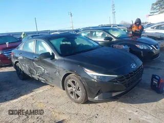 2023 Hyundai Elantra SEL z VIN KMHLM4AG6PU395983, wystawiony jako IAAI lot #41475408 z przebiegiem 45 478 mil mil oraz . Historia ofert i sprzedaży dostępna na DreamBid. Obrazek 1.