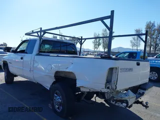 1999 Dodge Ram 2500 with VIN 1B7KC2365XJ625526, listed as a IAAI auction lot 41753846 with 223,271 mi miles. Bid and sale history available at carsss.com. Image 3.