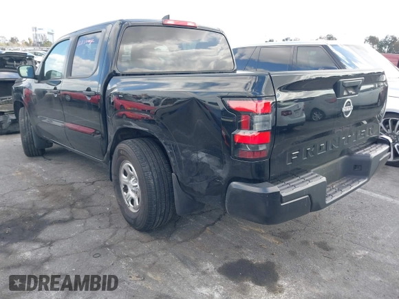 2022 Nissan Frontier SV with VIN 1N6ED1EJ7NN668502, listed as a IAAI auction lot 41540094 with 32,803 mi miles. Bid and sale history available at carsss.com. Image 3.