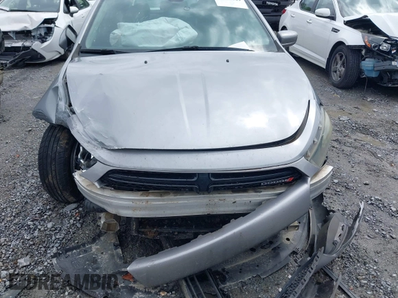 2015 Dodge Dart SXT z VIN 1C3CDFBB1FD212124, wystawiony jako IAAI lot #42091949 z przebiegiem 173 014 mil mil oraz . Historia ofert i sprzedaży dostępna na DreamBid. Obrazek 6.