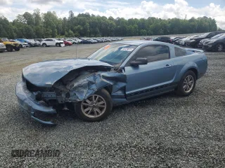 2005 Ford Mustang Deluxe z VIN 1ZVFT80N155224106, wystawiony jako Copart lot #56429875 z przebiegiem 80 238 mil mil oraz Szkoda całkowita • Salvage title. Historia ofert i sprzedaży dostępna na DreamBid. Obrazek 1.