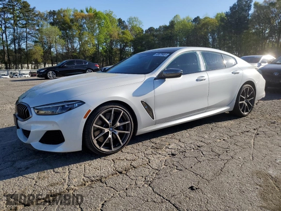 2020 BMW 8 Series M850i with VIN WBAGV8C03LBP49066, listed as a Copart auction lot 48675404 with 28,368 mi miles. Bid and sale history available at carsss.com. Image 1.
