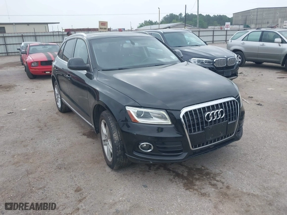 2014 Audi Q5 Premium Plus with VIN WA1LFAFP5EA055531, listed as a IAAI auction lot 41924046 with 170,483 mi miles. Bid and sale history available at carsss.com. Image 1.