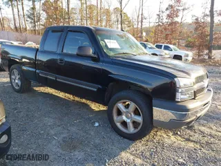 2003 Chevrolet Silverado 1500 LT with VIN 2GCEC19T431310015, listed as a IAAI auction lot 41232621 with 157,403 mi miles. Bid and sale history available at carsss.com. Image 1.
