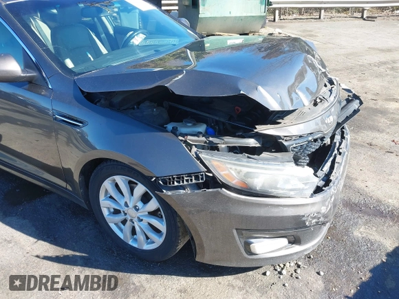 2014 Kia Optima EX z VIN 5XXGN4A78EG320367, wystawiony jako IAAI lot #41858824 z przebiegiem 216 987 mil mil oraz . Historia ofert i sprzedaży dostępna na DreamBid. Obrazek 17.