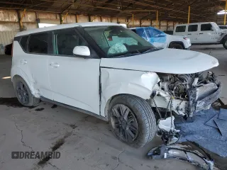 2022 Kia Soul EX with VIN KNDJ33AU5N7804758, listed as a Copart auction lot 88707865 with 31,593 mi miles and Salvage Title. Bid and sale history available at carsss.com. Image 4.