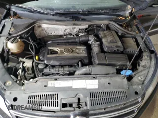 2017 Volkswagen Tiguan Wolfsburg Edition with VIN WVGSV7AX0HW502932, listed as a Copart auction lot 61498075 with 133,479 mi miles and Clean title. Bid and sale history available at DreamBid. Image 11.