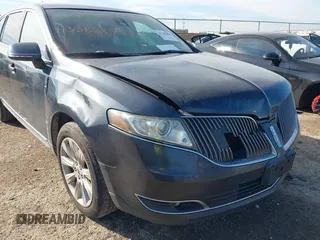 2013 Lincoln MKT with VIN 2LMHJ5FK8DBL54004, listed as a IAAI auction lot 41338284 with 142,853 mi miles and . Bid and sale history available at DreamBid. Image 6.