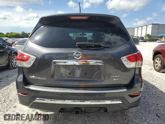 2014 Nissan Pathfinder S with VIN 5N1AR2MM2EC669939, listed as a Copart auction lot 60795805 with 241,721 mi miles and Clean title. Bid and sale history available at DreamBid. Image 6.