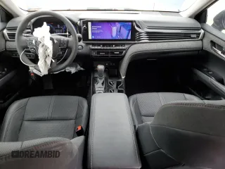 2025 Toyota Camry LE with VIN 4T1DAACK1SU056201, listed as a Copart auction lot 53644065 with 1,118 mi miles and Salvage Title. Bid and sale history available at carsss.com. Image 8.
